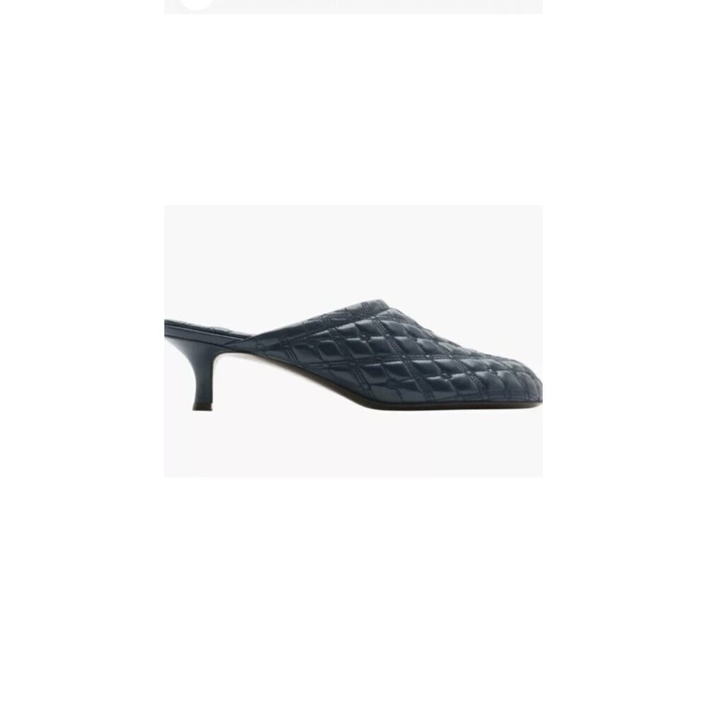 NWB Burberry Kitten Heel Navy Blue Quilted Logo EKD Mules Slip Ons 39